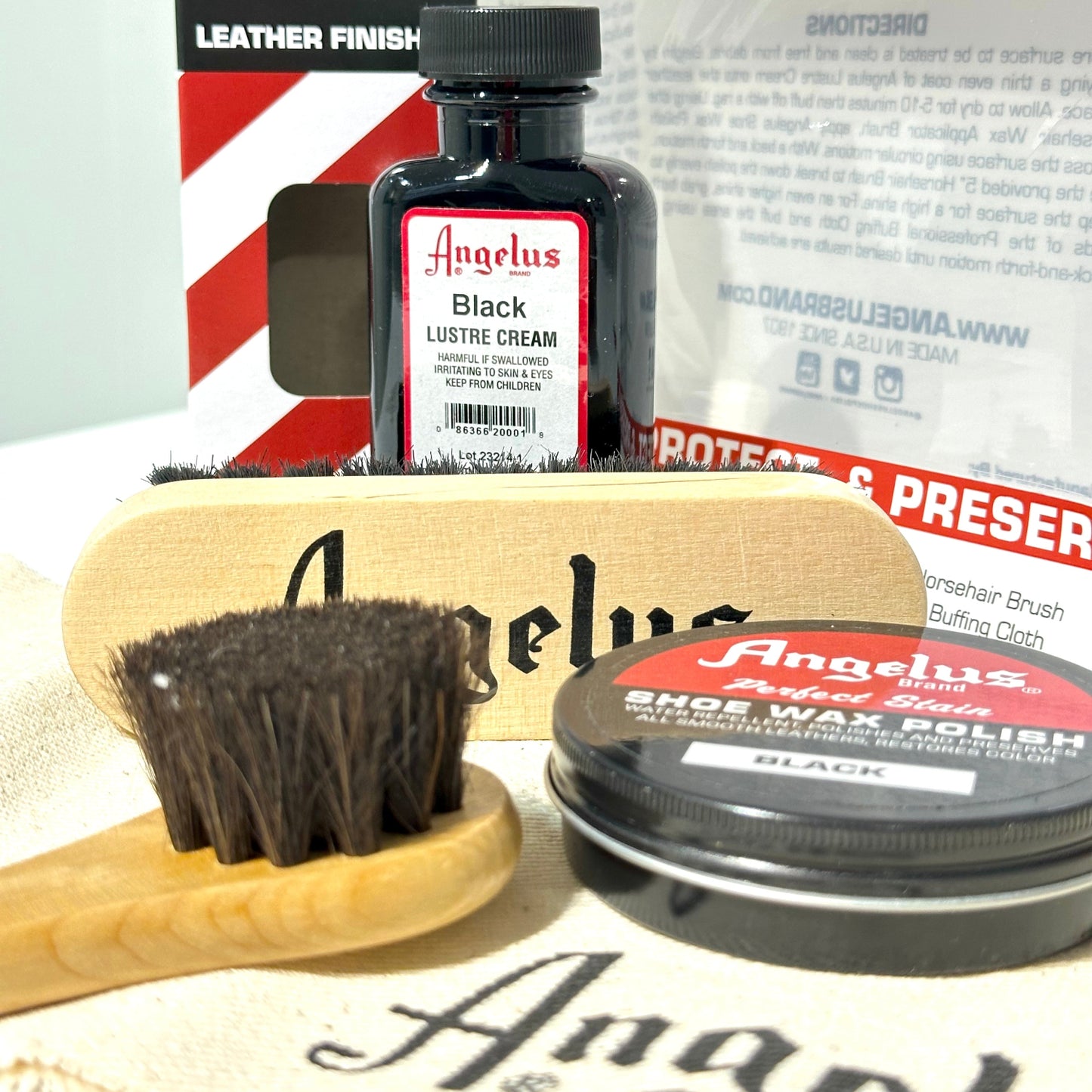 Angelus travel shoe shine kit detail
