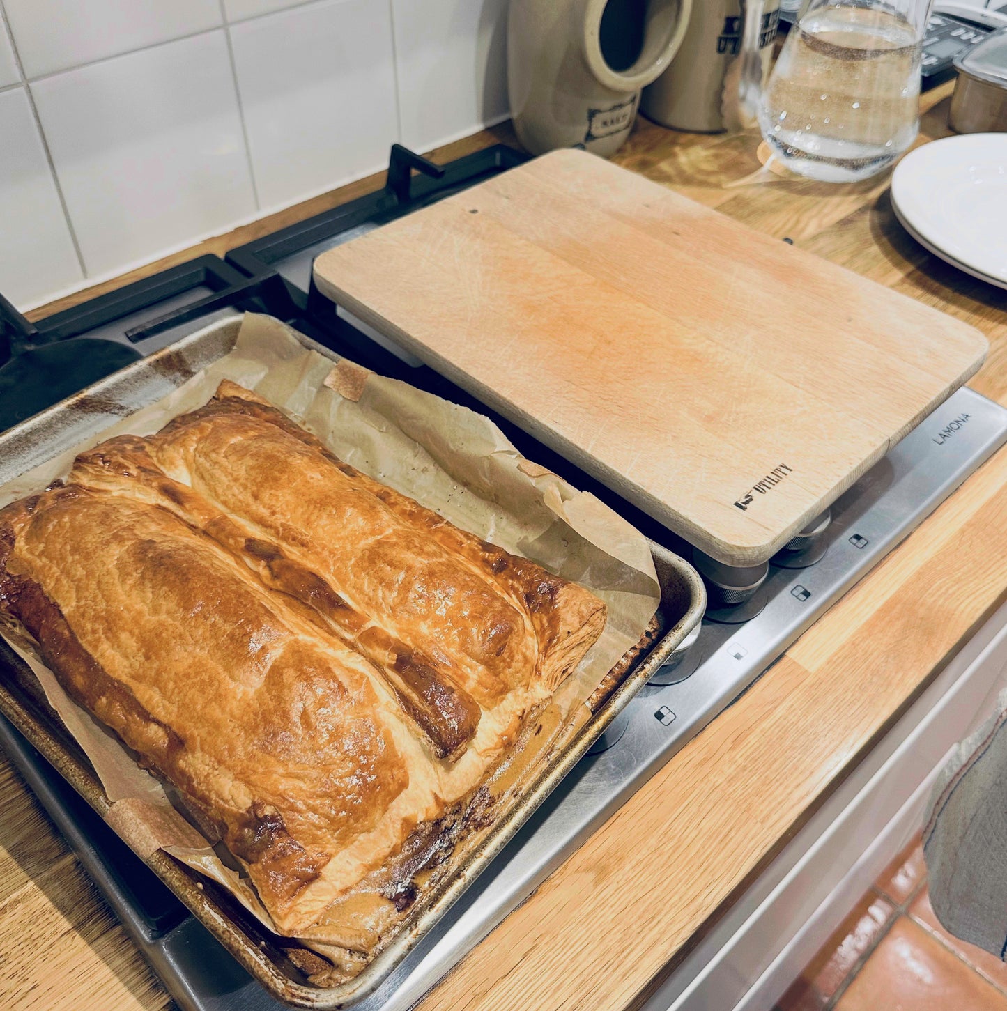 Bake pan by USA Pan