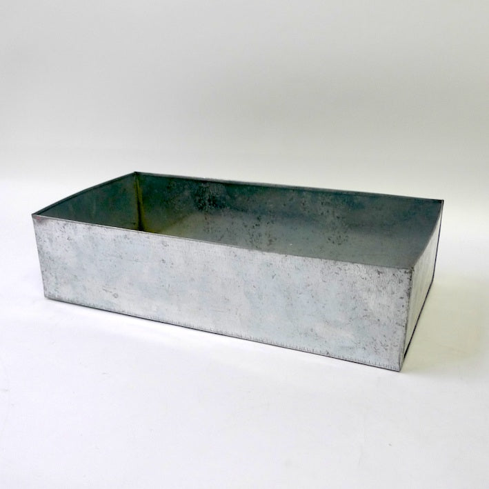 Metal storage tray