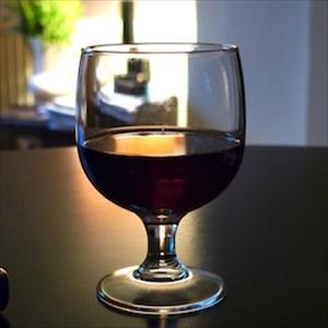 Wine glass &#8211; stacking