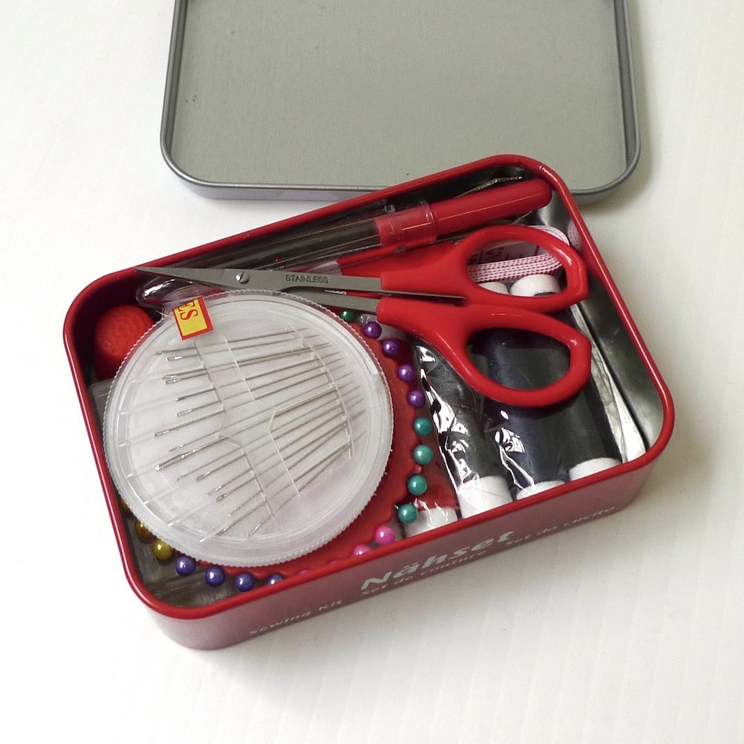 Sewing kit