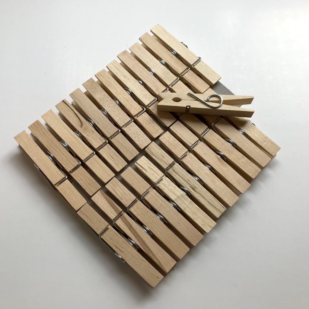 Clothes pegs 3