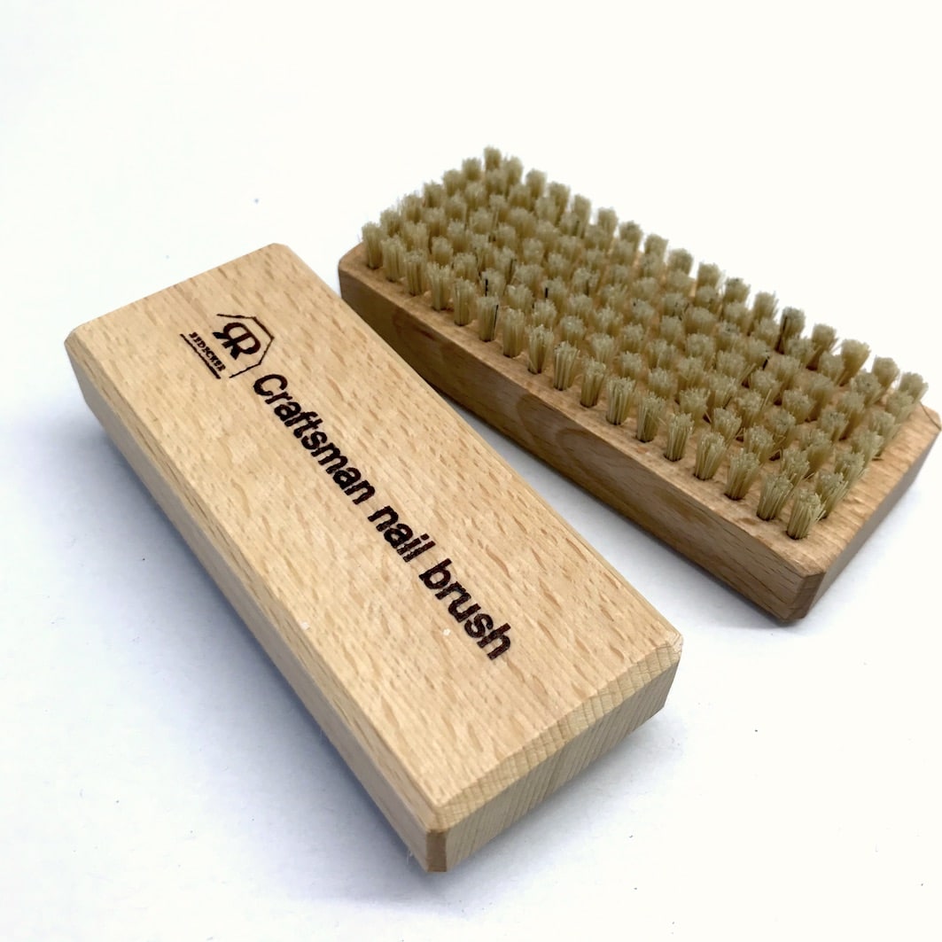 Craftsmans tradesmans nailbrush pair