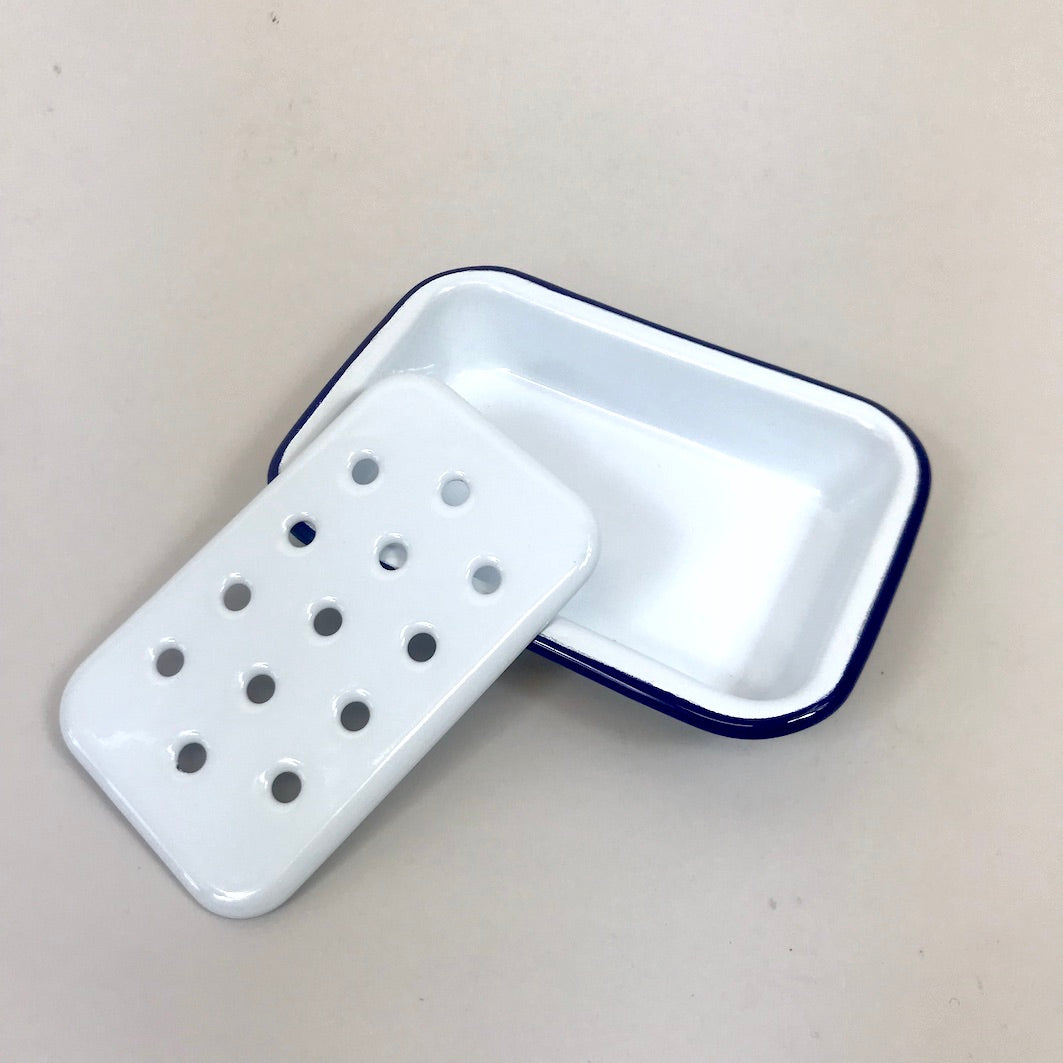 Enamel soap dish two parts