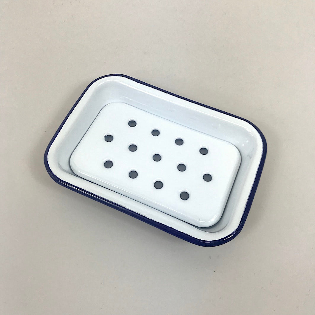 Enamel soap dish