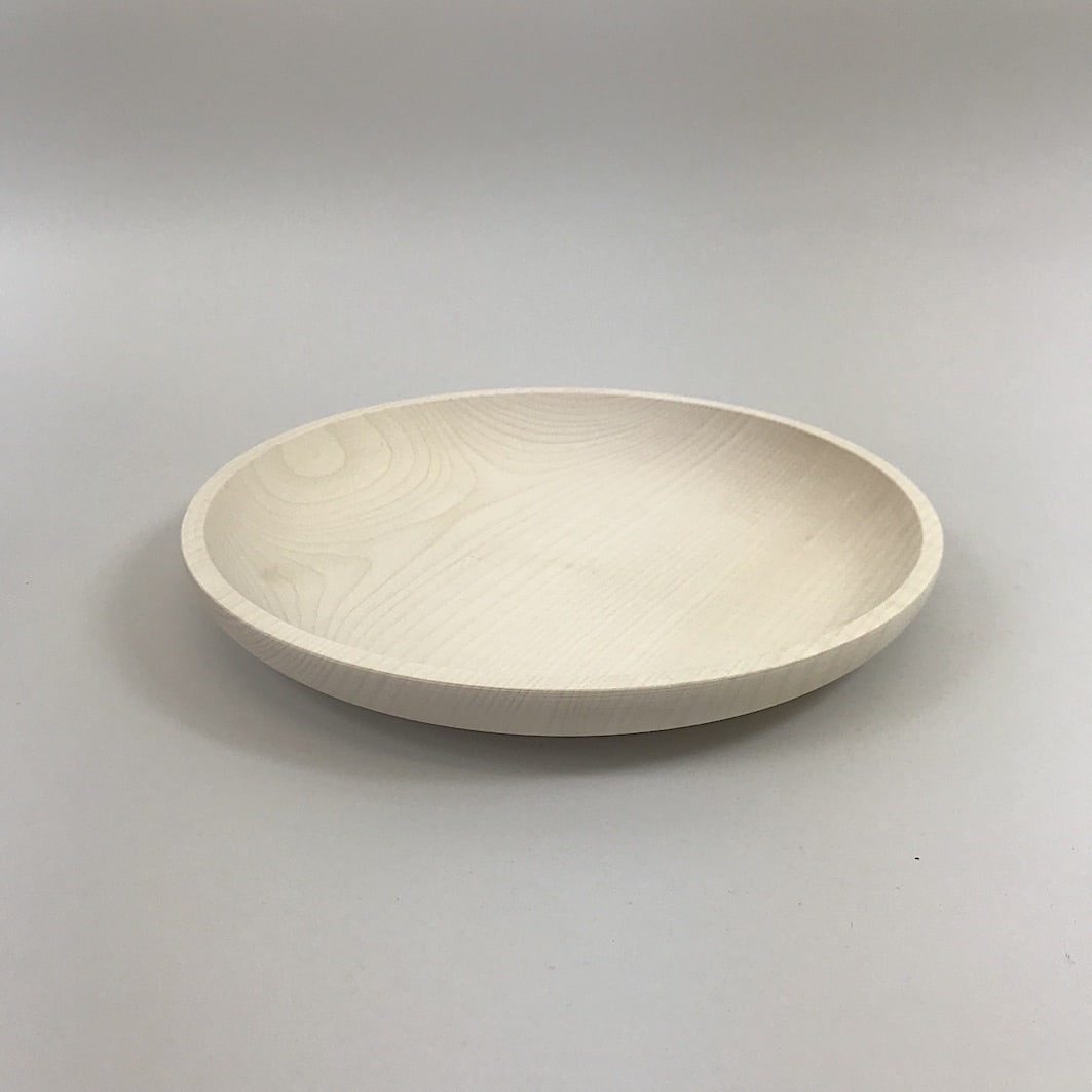 Flat wooden dish