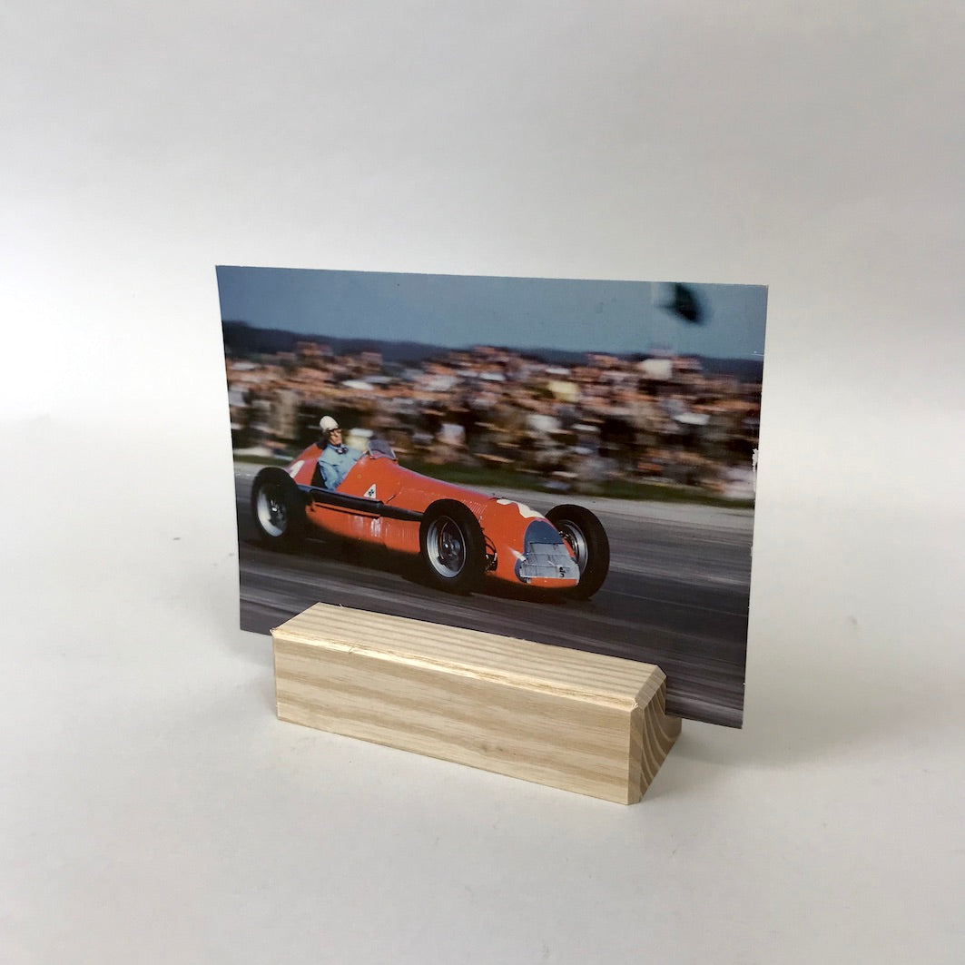 Postcard holder landscape