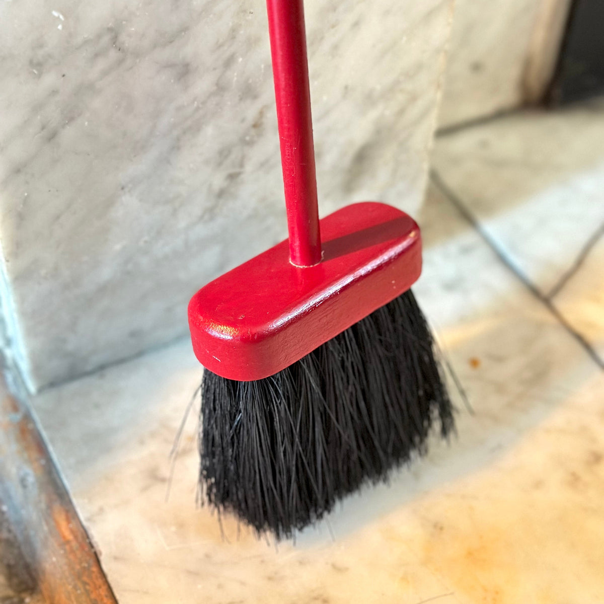 Red hearth brush black bristle, fireside