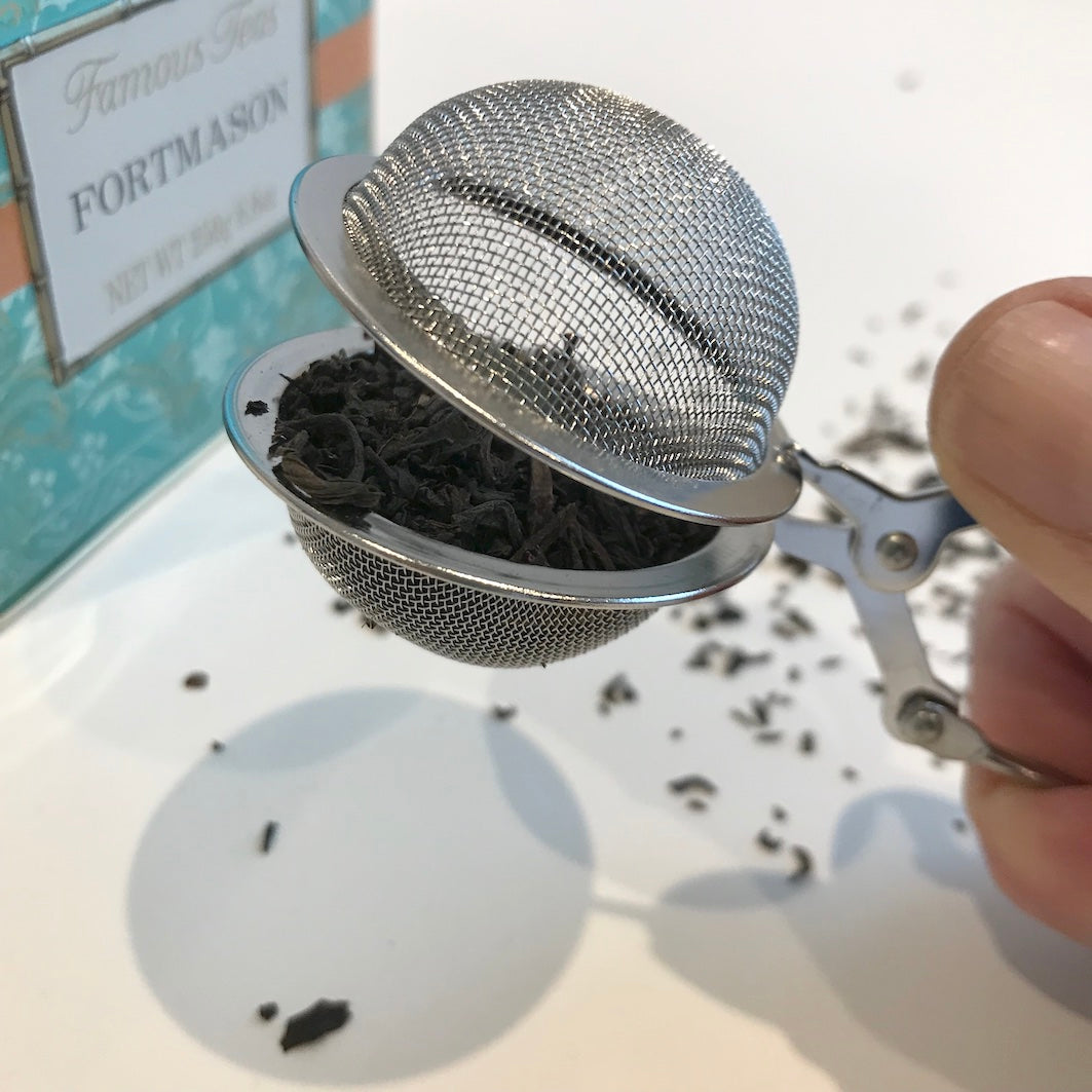 Tea infusing ball