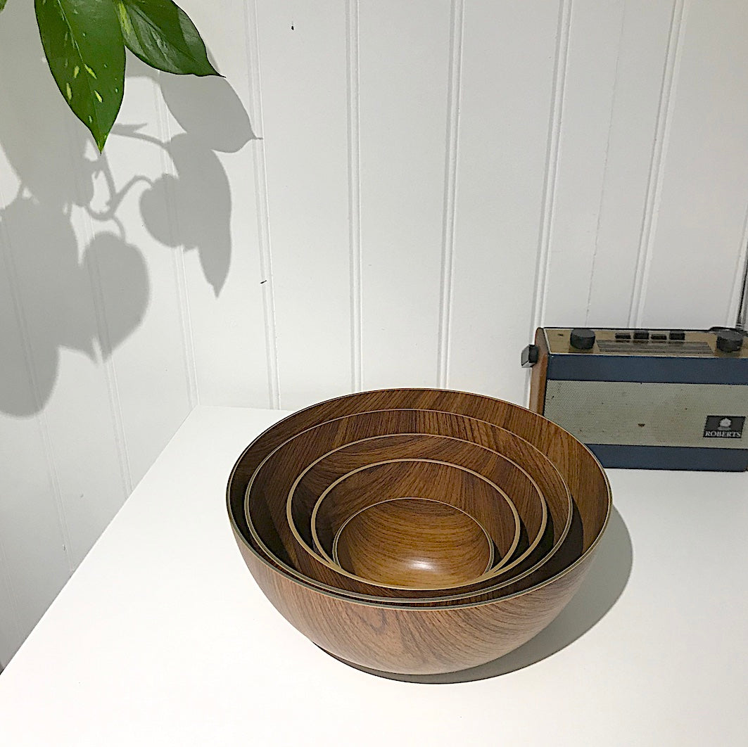 Wood effect bowls