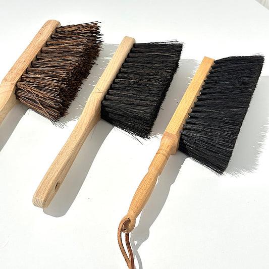 Hand brushes