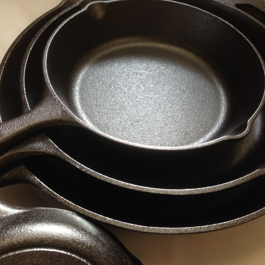 Lodge skillets stack angle