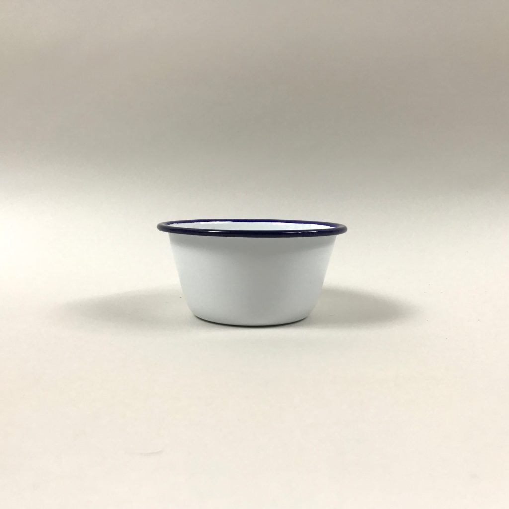 Blue and white pudding basin 12cm side