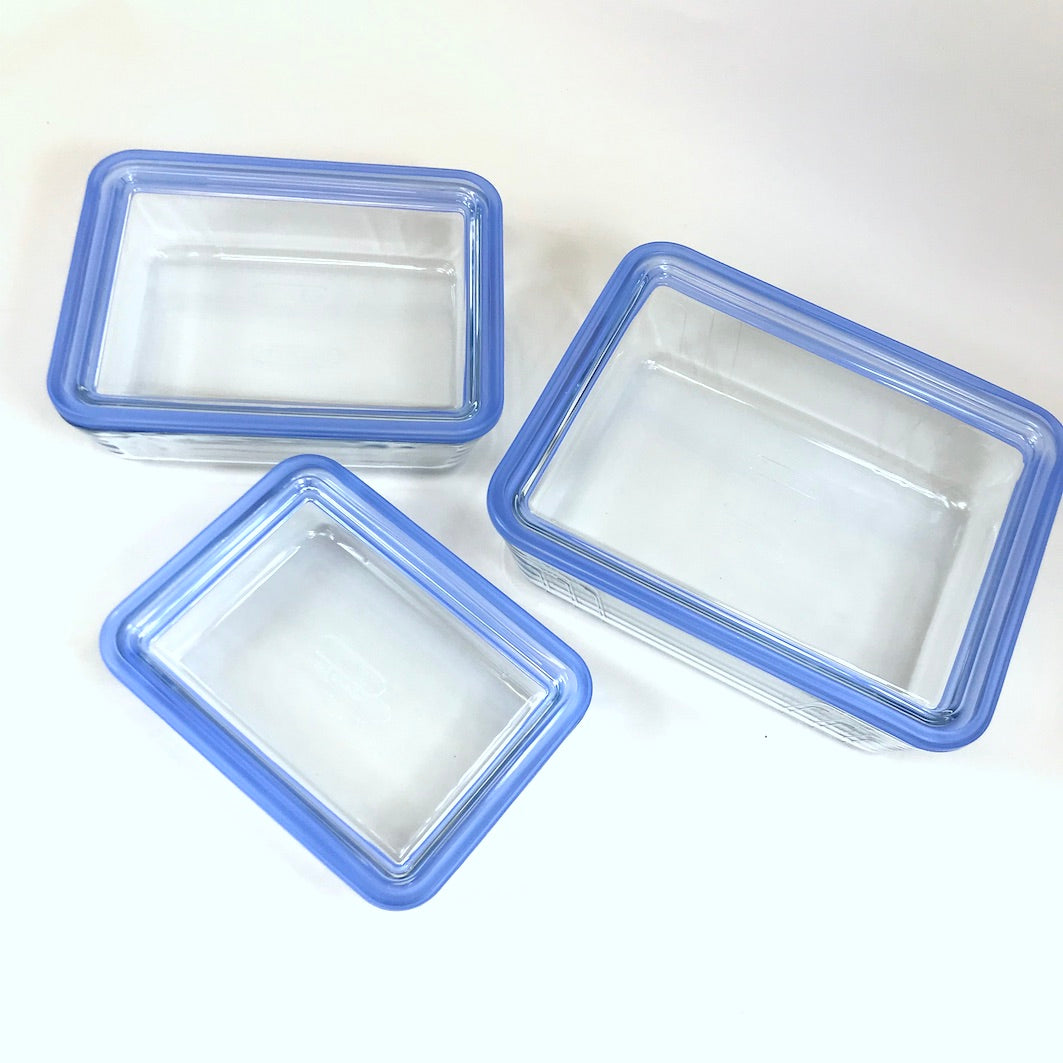 Pyrex glass storage containers 3 sizes