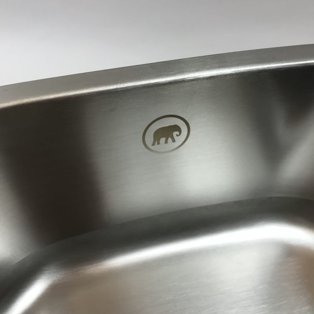 Stainless steel washing up bowl Elephant box logo
